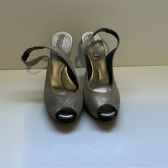 *BCBG MAXAZRIA Gold Metallic Lame Finish Peep Toe Slingback Pumps - Picture 3 of 6